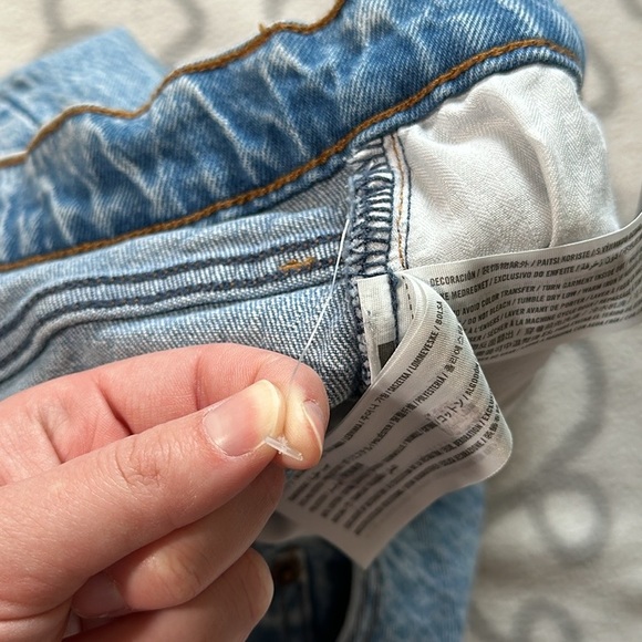 Abercrombie & Fitch Dad High Rise Short - Picture 5 of 5